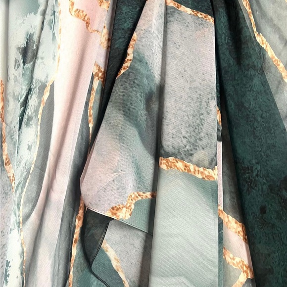 Brand New Soft Crepe Shawl , Classic Marble Design✨ - Picture 4 of 5